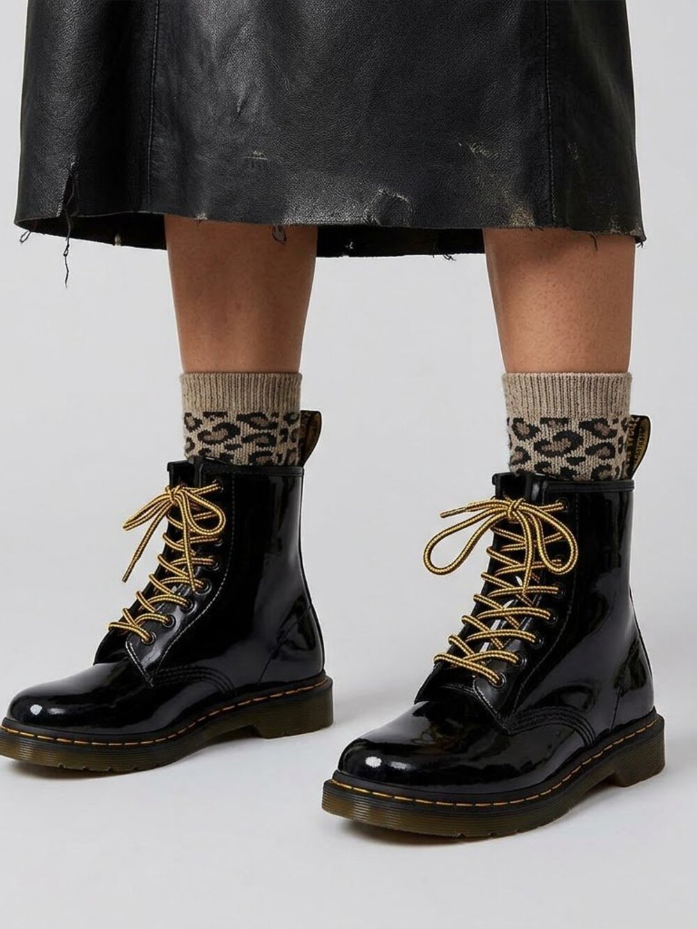 Dr. Marten’s Air Wair black boots size 8